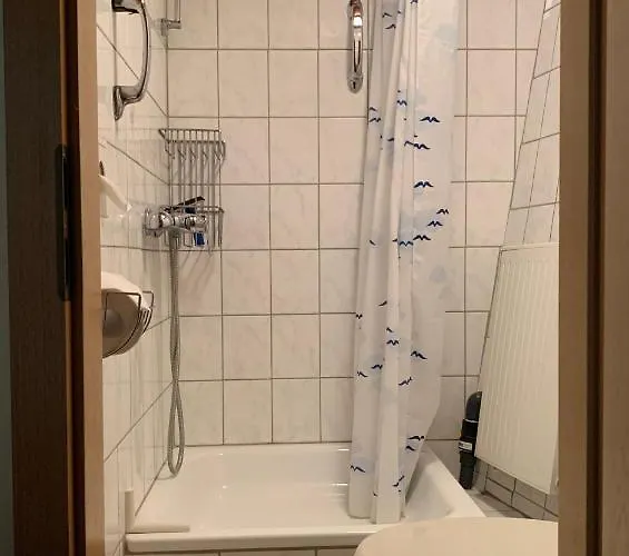 Kuestenmotorschiff Aventura